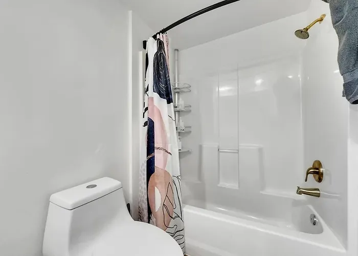 The Wellness Loft 2 Pool-gym Apartment