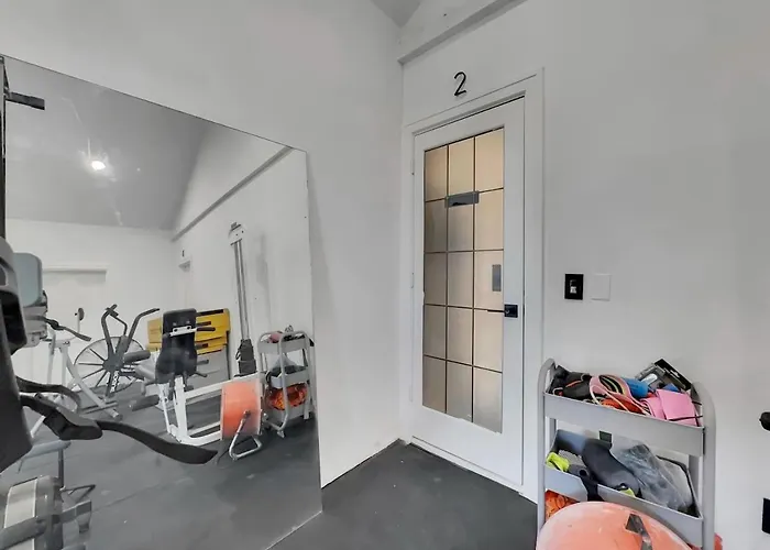 The Wellness Loft 2 Pool-gym *